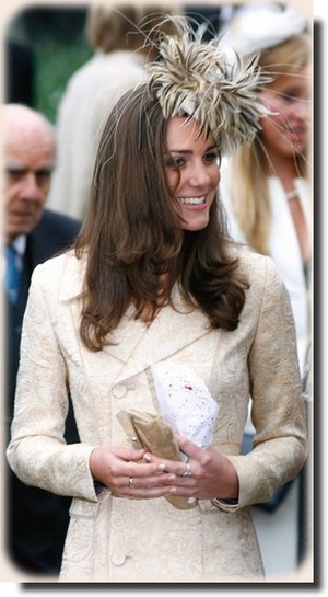 kate middleton trench kate middleton. Kate#39;s ivory trench coat is